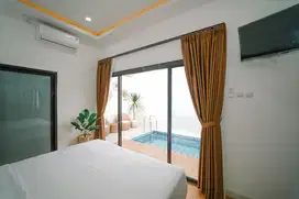 HOT DEAL! 1 Unit Villa Private Pool  – Strategis, Siap Disewakan!