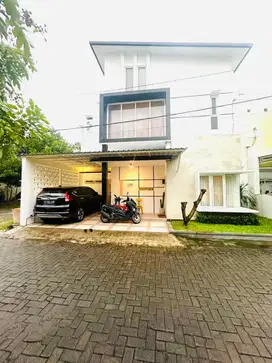 Dijual Rumah Full Furnished siap pakai