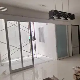disewakan rumah bagus di dian istana semi furnished