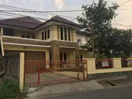 Jual rumah 2 lantai jl ciwaruga bandung barat