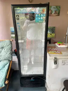 Showcase chiller steko 4 rak