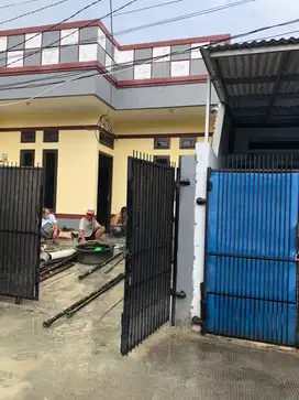 di Kontrakan tahunan