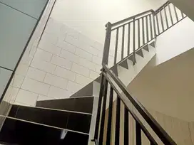 Dijual rumah di gading indah utara