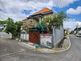 DIJUAL RUMAH 2 LANTAI JLN MUDING INDAH GATSU BARAT DENPASAR