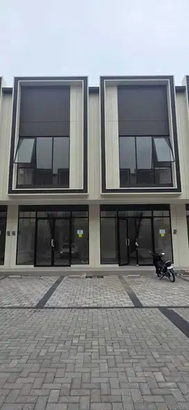 Disewakan Murah Ruko 2 lantai Di Sorrento Grande West Gading Serpong