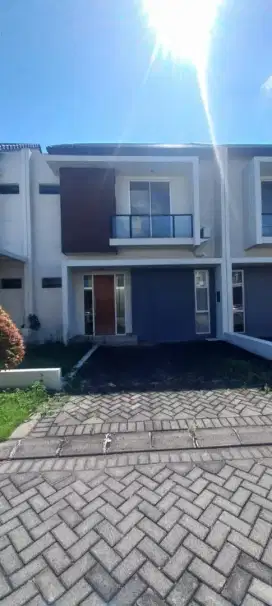 Dijual Rumah Central Park Juanda Sidoarjo