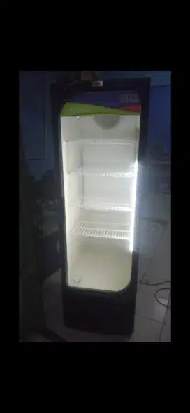 Jual bu kulkas pendingin minuman ukuran tinggi merk GEA
