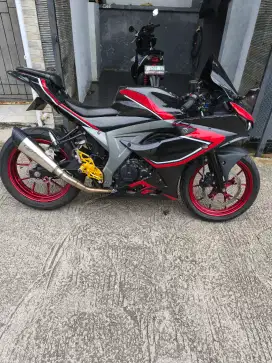 Suzuki gsx r 150