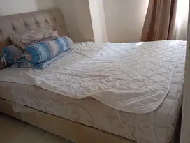 MURAH-MURAH SEWA UNIT APARTMENT BASSURA 3 KAMAR FURNIS LANTAI RENDAH