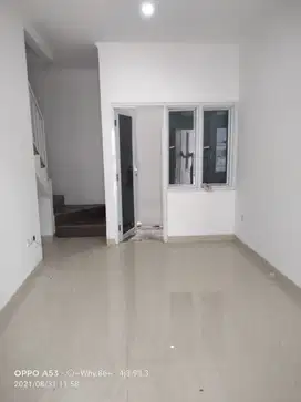DIJUAL RUMAH CANTIK HARGA CANTIK jln dwiwarna Jak pis