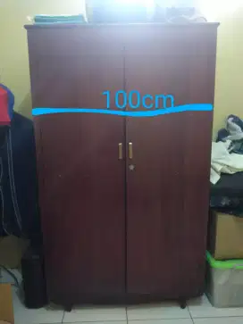Lemari kayu jati