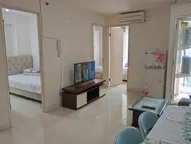 DISEWAKAN UNIT 3 KAMAR FURNIS LANTAI RENDAH APARTEMEN BASSURA CITY