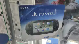PS VITA SLIM KHAKI/ BLACK LIKE NEW