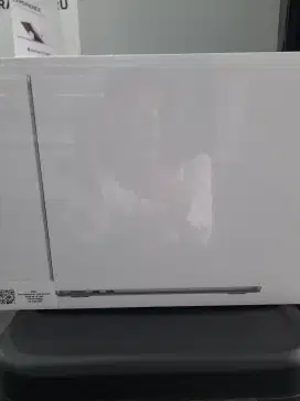 Macbook air 2022 new (M2) 8/256gb