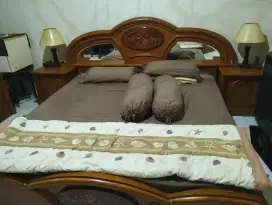 Set kamar tidur kayu lapis blocktik