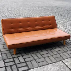 Sofa Kulit Kursi Tidur 2 Mode Bisa Untuk Kursi dan Tempat Tidur SF001