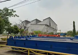 Jual Pabrik Kawasan Industri Sangat Luas di Jalan Raya Veteran Gresik