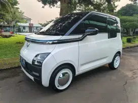 Wuling Air EV Long Range (tertinggi] 2023/2022 kondisi seperti baru!