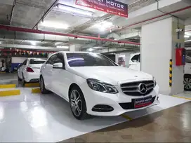 2015 Mercedes-Benz E250 2.0 Avantgarde Sedan