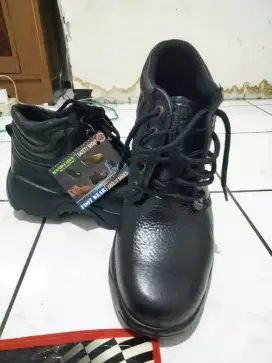 sepatu kulit safety besi jual murah