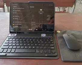 Samsung tablet/tab S8 5G , bisa kartu sim