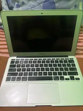Macbook air 2012