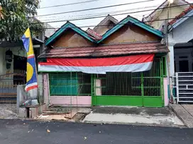 Dijual Rumah Daerah Taman Harapan Baru Bekasi (B0697)