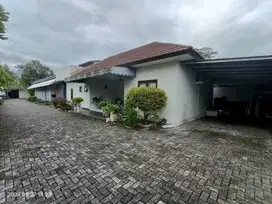 DISEWAKAN GUDANG KAPASITAS 20 FT & MESS