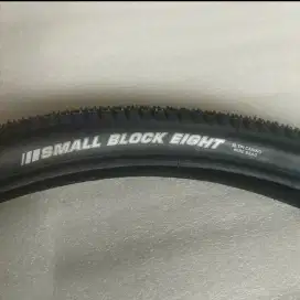 Kenda Small Block Eight 26 x 2.10 30 TPI Ban Luar Sepeda Gunung
