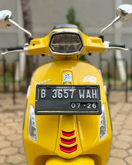 JUAL MURAH VESPA SPRINT S 150 iGET ABS FACELIFT 2021 MULUS