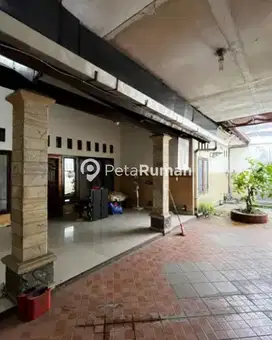 DIJUAL VILLA JL KARYAWAN - SUNGGAL