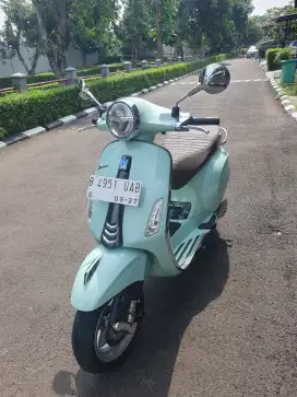 Dijual Vespa PRIMAVERA IGET 150 ABS 2022