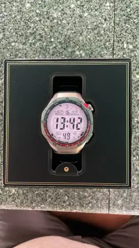 Huawei GT 5 pro titanium