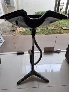 Tempat cuci rambut salon