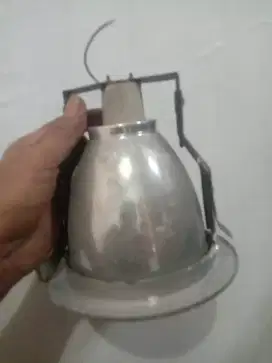 Pitingan lampu.ada 5bij