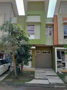Disewa Rumah di cluster  Arcadia, Gading Serpong