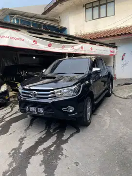 Toyota Hilux G Double Cabin 4x4 2016 Hitam