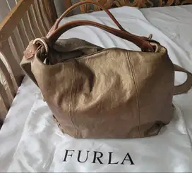 Tas Furla, kulit asli warna bronze