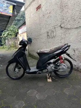 forsale Suzuki spin125 tahun 2006 , surat surat lengkap , pajak off