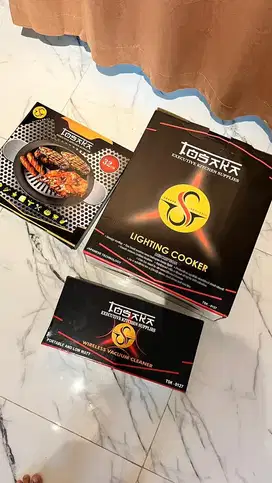 DIJUAL KOMPOR LISTRIK TOSAKA MASIH BARU FREE GRILL PAN & VACUM CLEANER