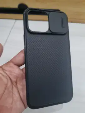Case Ip 13 Promax nilkin camshield bagus