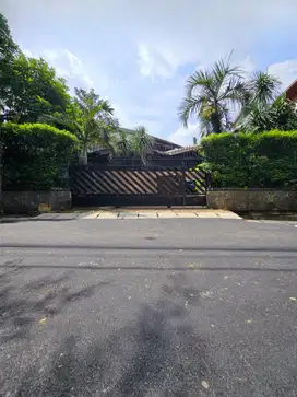 MURAH! NEGO! Bangunan lama. Rumah Dijual Kemang - Cipete