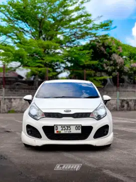 Kia Rio 1.4 5 Doors Manual 2014