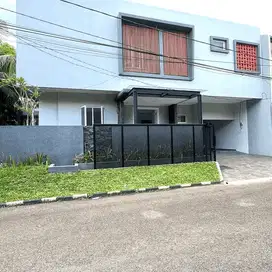 Dijual Rumah Brandnew Hook 3 Lantai Bagus Disektor 9 Bintaro Jaya