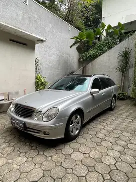 Mercedes Benz E 240 Estate S211 ( Rare )