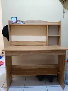 Jual Meja Belajar masih kokoh 170k