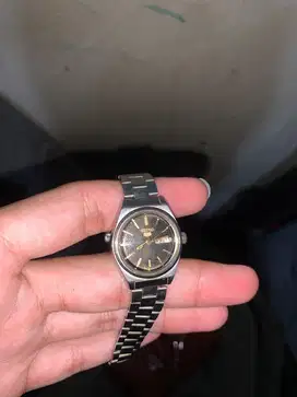 seiko 5 automatic