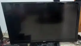 DI JUAL TV 47 INCH LED . LG