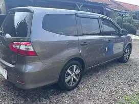Nissan Grand livina 2017 Bensin