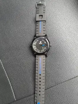 Jam tangan pria